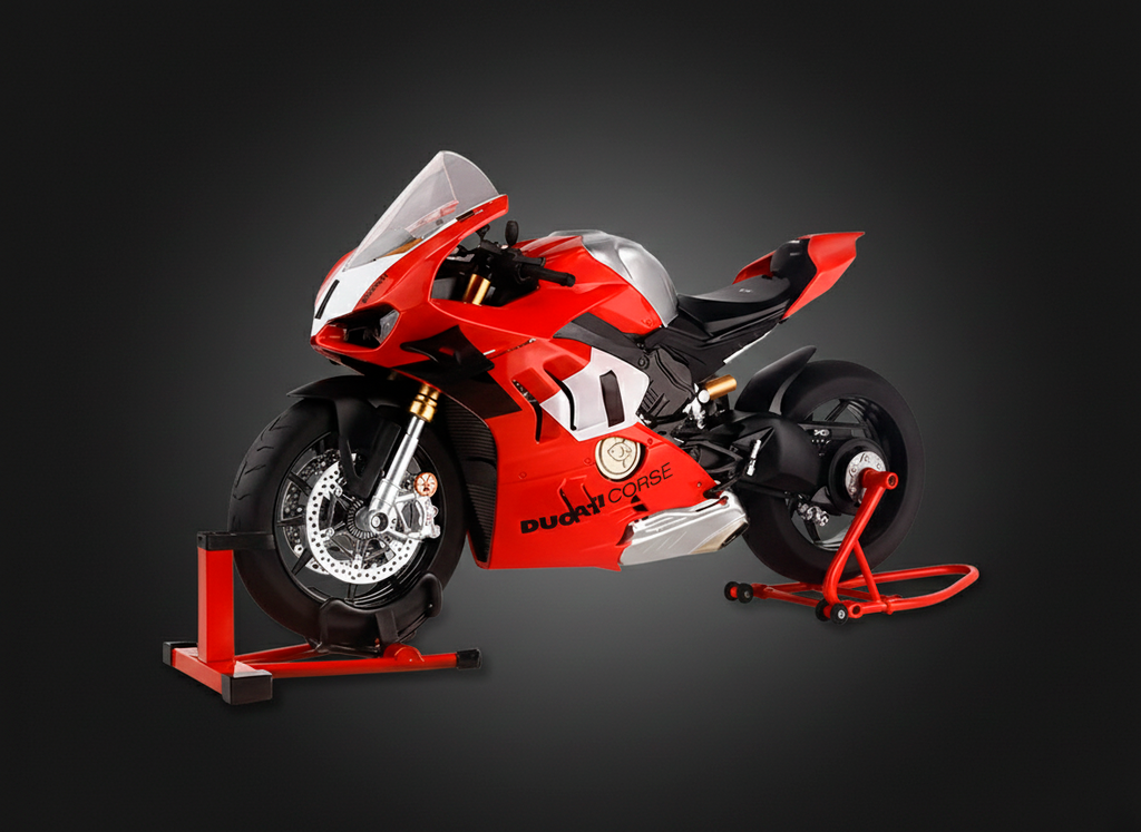 ESCALA 1:6 DUCATI V4S